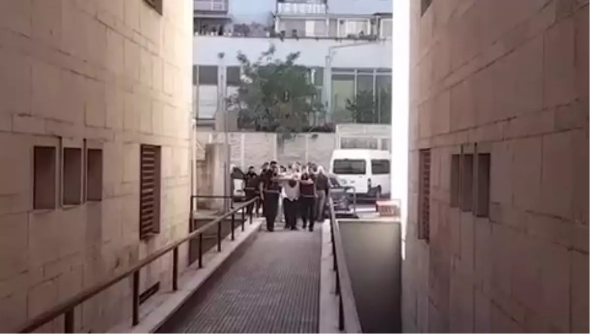 bursada suc orgutlerine operasyon 16 tutuklama cIXTDUnN.jpg