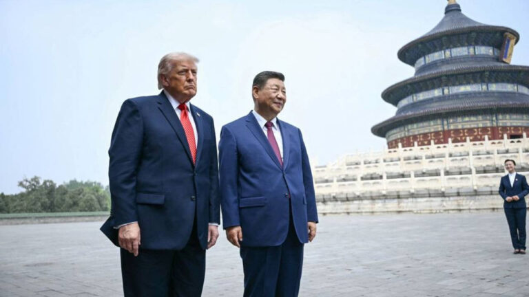 trumpin-cin-ziyareti-sona-erdi-iste-yapilan-anlasmalar-ve-2-gunde-yasananlar-icrM1lfp