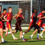 Galatasarayda imza atmaktan vazgectigi one suruldu hemen aciklama yapti D3vCROPr